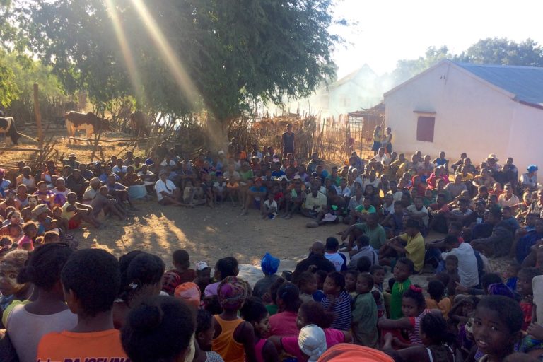 A meeting of the Benetse chapter of Mazoto, a group opposed to Base Resources’s mining project. Image by Edward Carver for Mongabay.