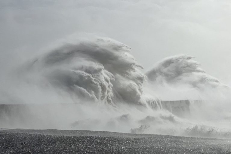 A monster wave at Newhaven, East Sussex, in the UK, during Storm Eunice. Image by StormChaserLiam / Twitter.